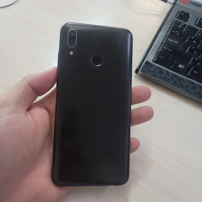 HUAWEI P Smart 2019