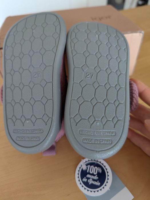 Нови Пантофи Igor 27