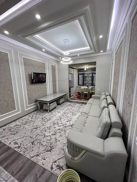 Сдается 3 комнатная квартира в новостройке за 600