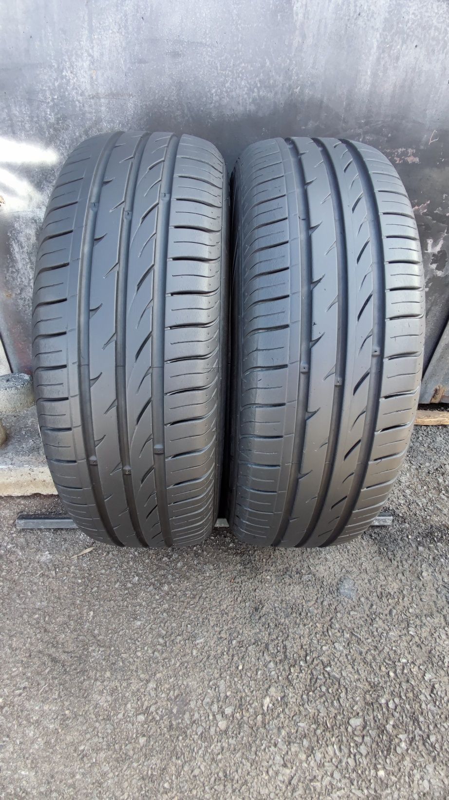 2бр. летни гуми 185/65/15 Nexen N'Blue HD 
dot22
6.8mm
Много добро със