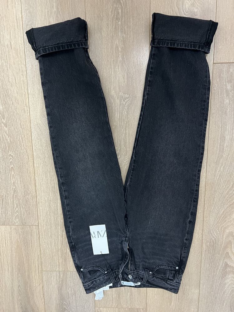 Чисто нови дънки Zara с подгънат крачол,размер 34