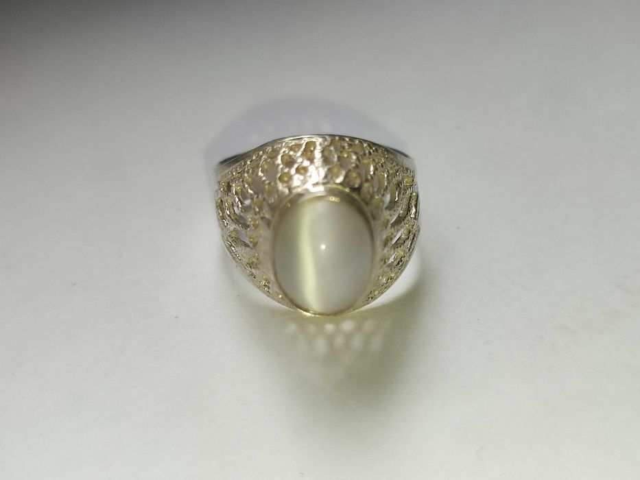 Кольцо серебряное с камнем КОШАЧИЙ ГЛАЗ