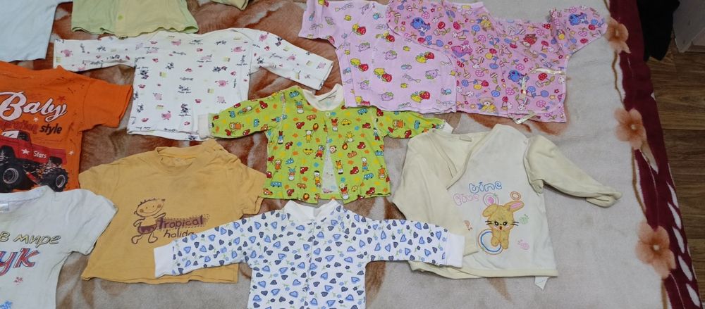 Продам детские вещи от 200тенге за штуку
