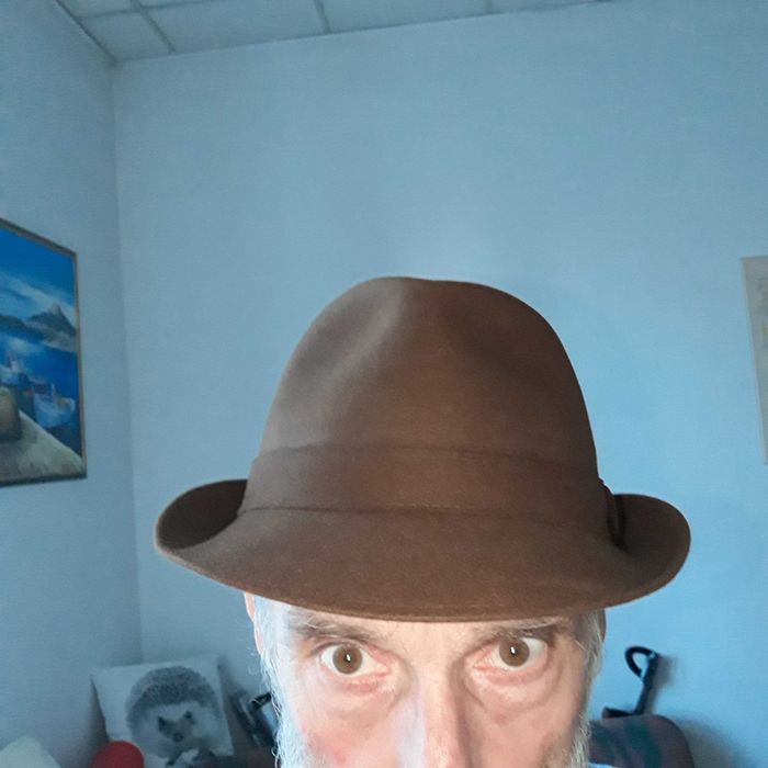 Palarie barbateasca Tonak