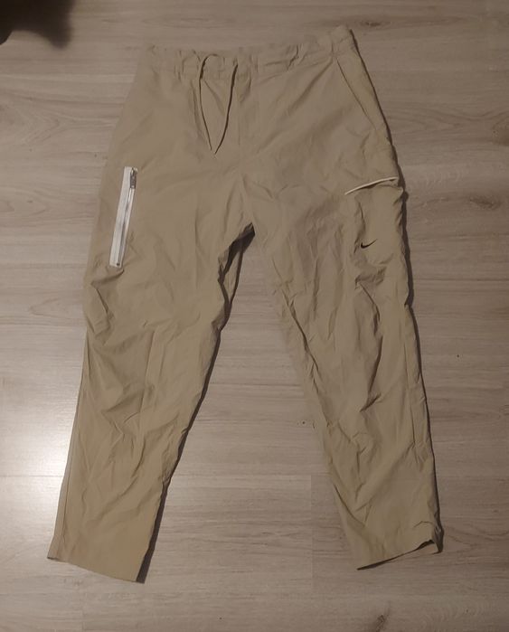 Nike M(32) бежов панталон мъжки