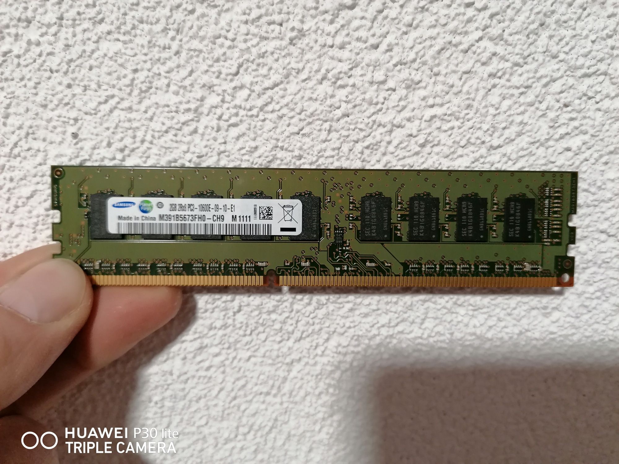 RAM Samsung 2 GB unbuffered ecc