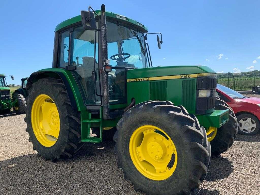 Tractor John Deere 6210