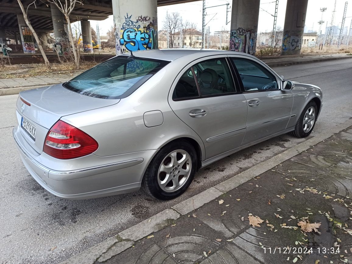 Mercedes E270  W 211
