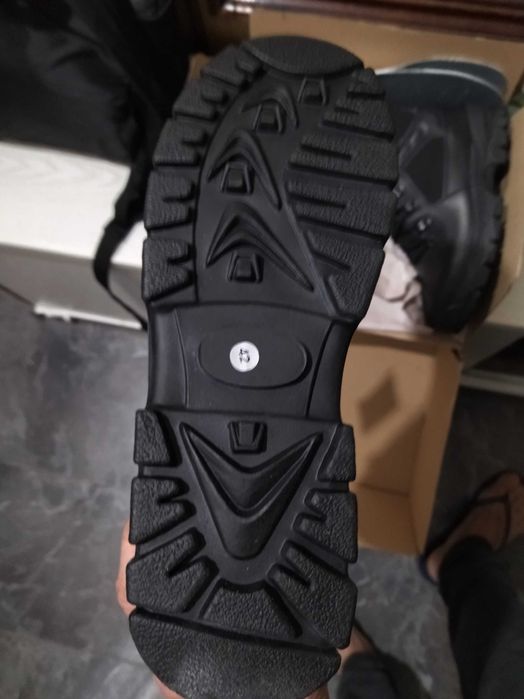 Кубинки,обувки и боти