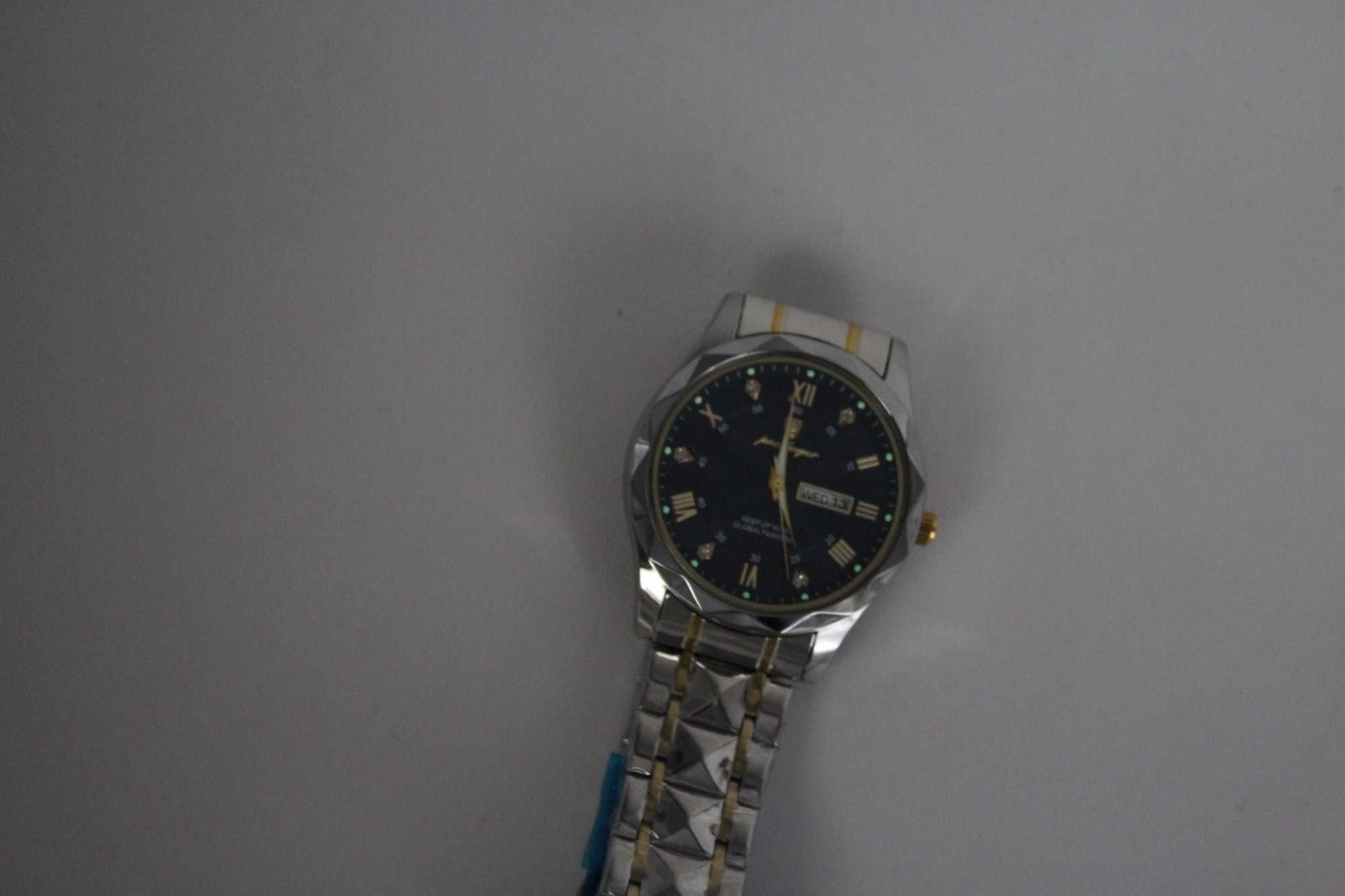 Poedagar Луксозен часовник за мъже с флуор. елементи