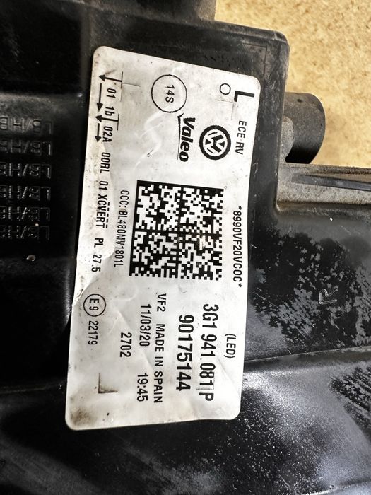 Far stânga full led vw passat b8 facelift.cod:3g1941081.p.