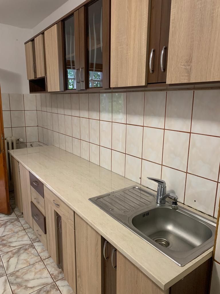 Apartament de inchiriat