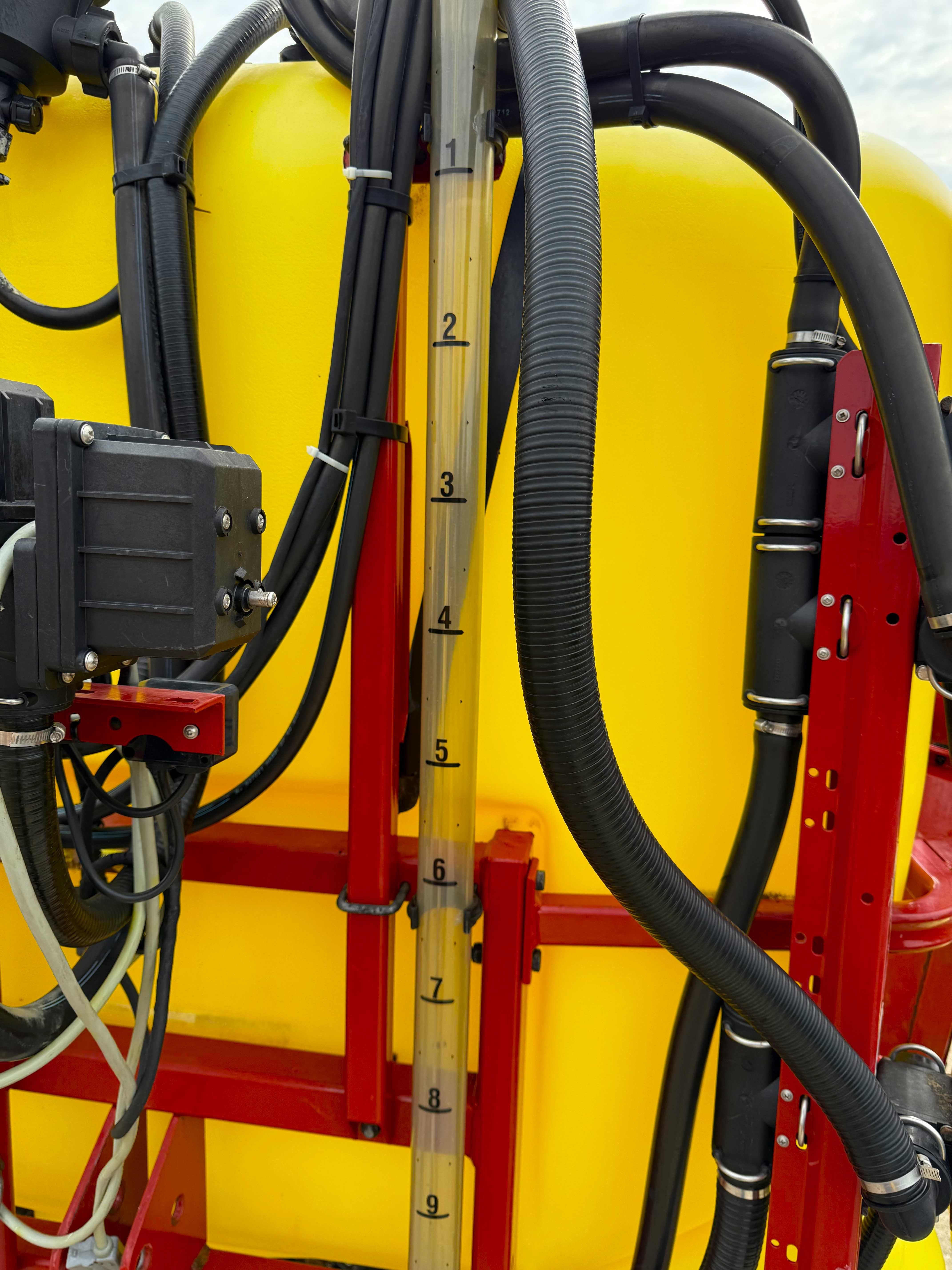 Met Instalatie Erbicidat Hardi Master Plus 1150 L an 2017 ca NOU