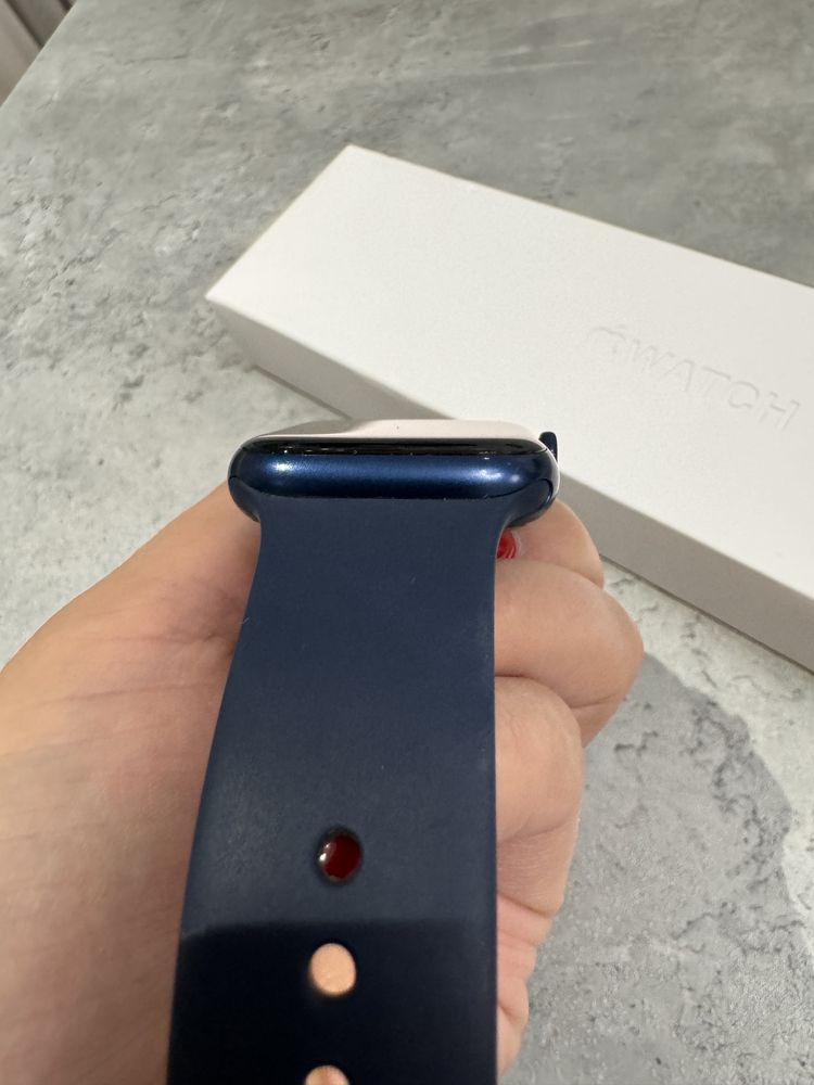 Продается apple watch 6