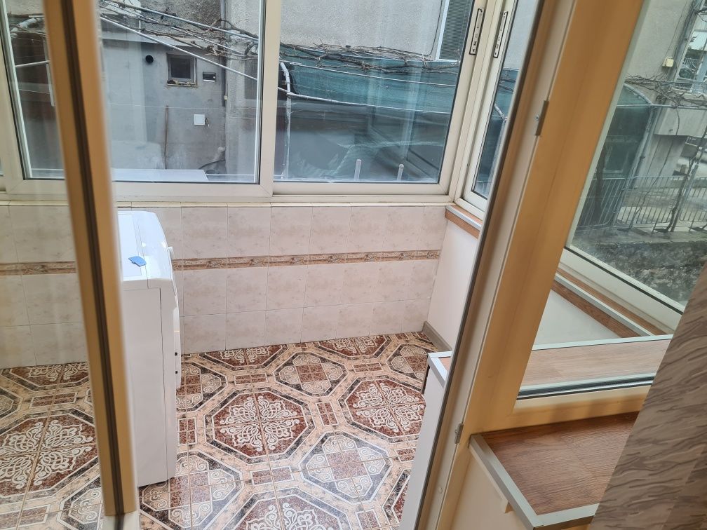 Дава се под наем Едностаен апартамент в Асеновград - 40 кв.м за 229.5 € - Снимка #6