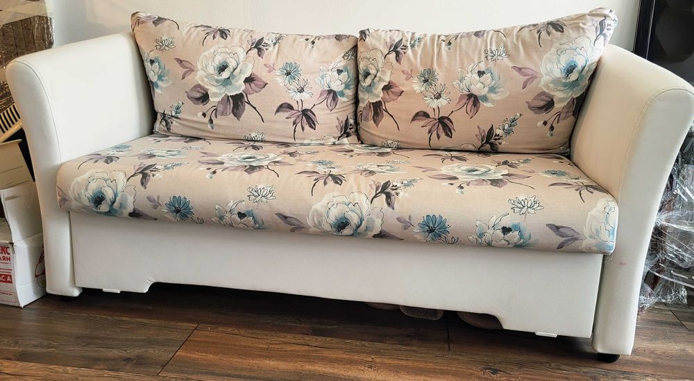 Продавам разтегателен диван