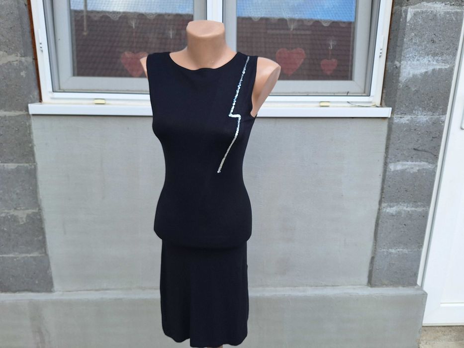 Hennes Black | rochie dama | bust 70 cm | mar. 34 - 36 | XS - S