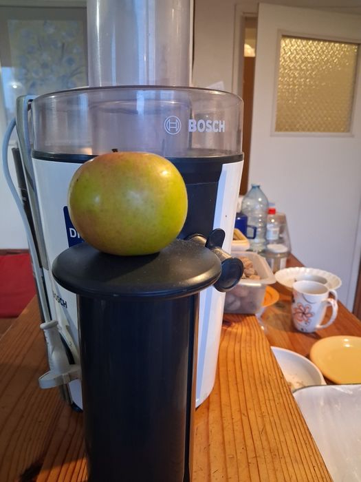 Соко изтисквачка Bosch 700w