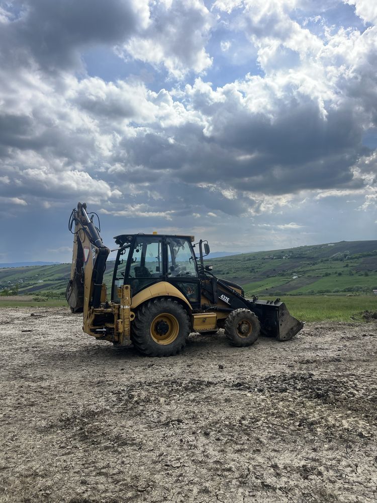 Închiriez Buldoexcavator Excavator Dumper Bascule