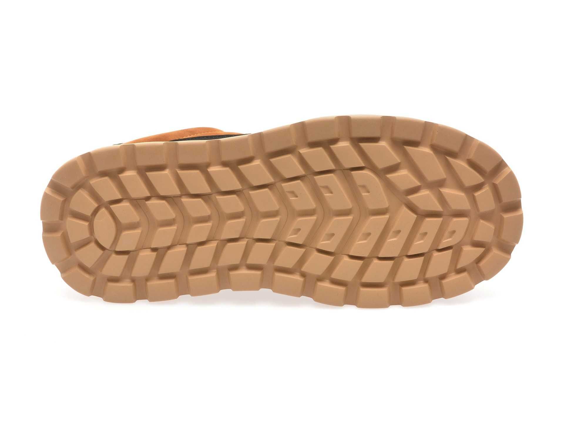 Pantofi / Ghete / Bocanci / Shoes din piele naturala. Noi, in cutie 42