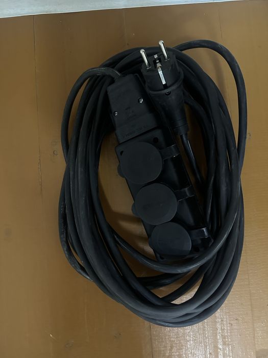 Troynik 8 m  Vvg ng 3/2.5 kabekdan qilingan qo’lbola troynik .