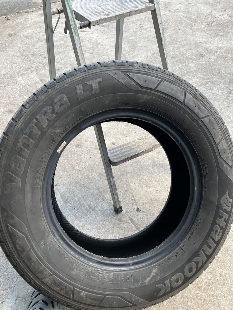 Hankook Vantra Lt 235 65 16