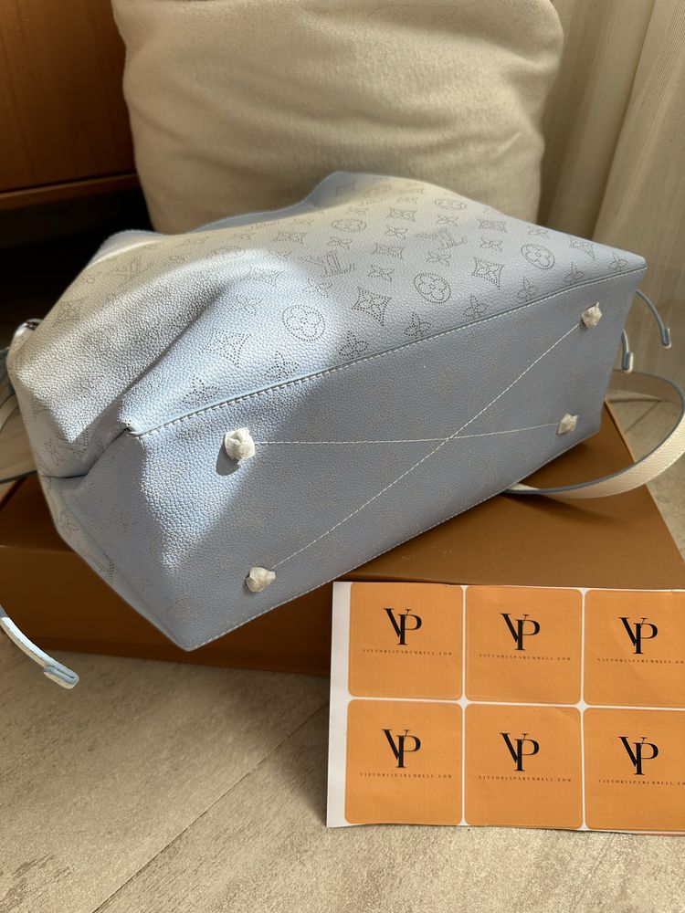 Geanta Louis Vuitton /livr 1 zile