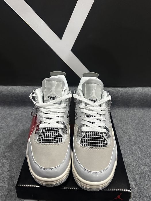 Jordan 4 “cool grey” REDUCERE!