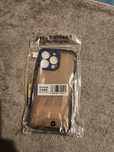 Husa iPhone 13 pro.