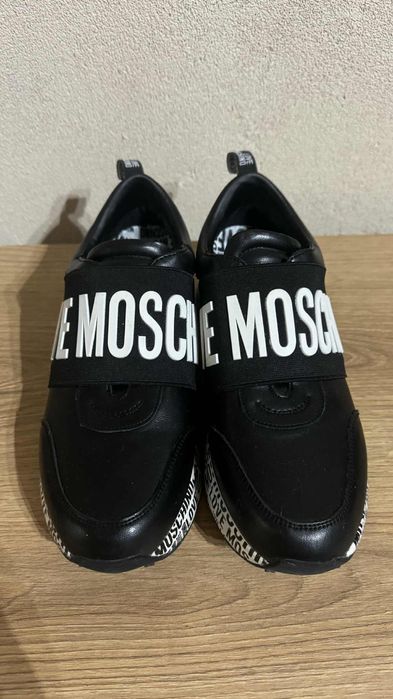 Обувки Love Moschino
