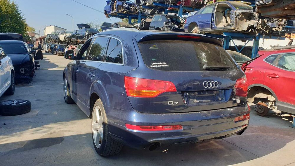 Dezmembrez Audi Q7 3.0 TDi cod motor BUG an 2006