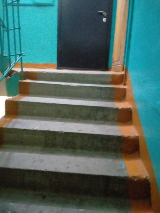 Продается 2х комн кв