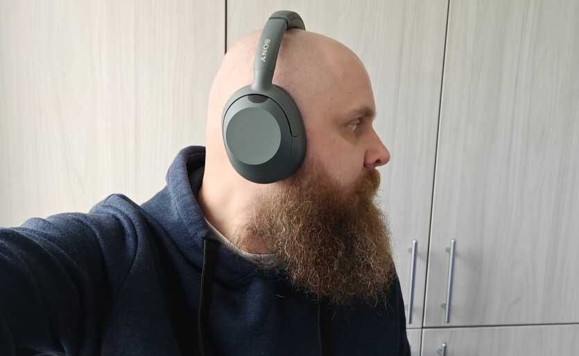 Наушники Sony ULT Wear: наушники для бас-маньяков (Белые)