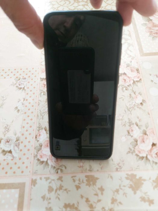 Самсунг А 70 RAM 6/128GB