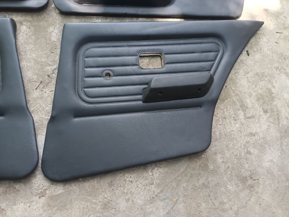 Fete usi bmw e30 ursulet