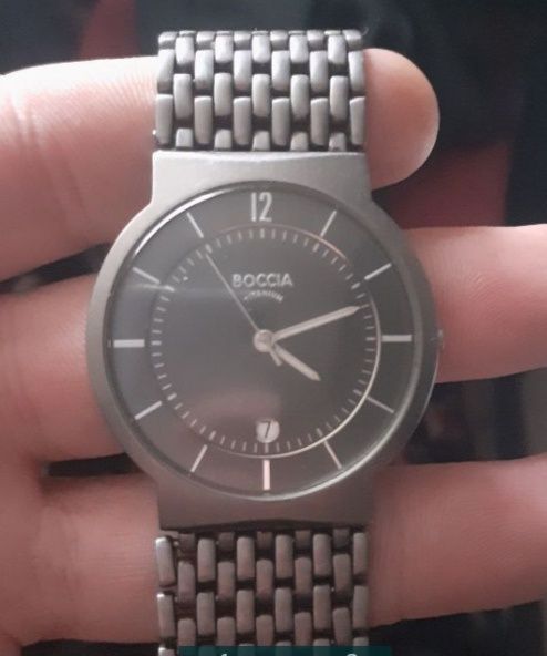Vând ceas boccia titanium