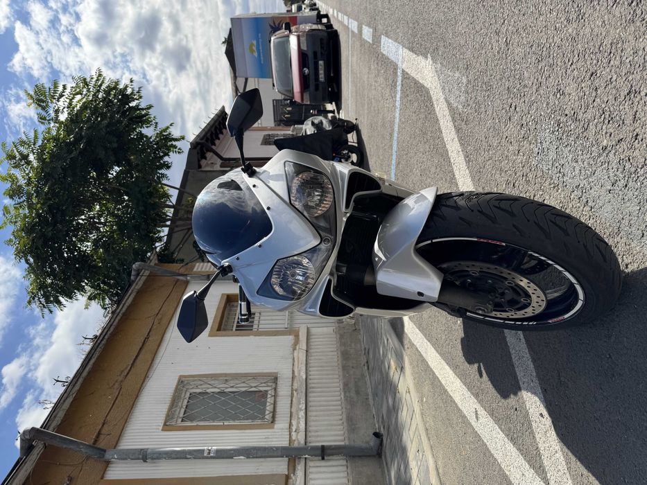 Vand Honda F4i 2006
