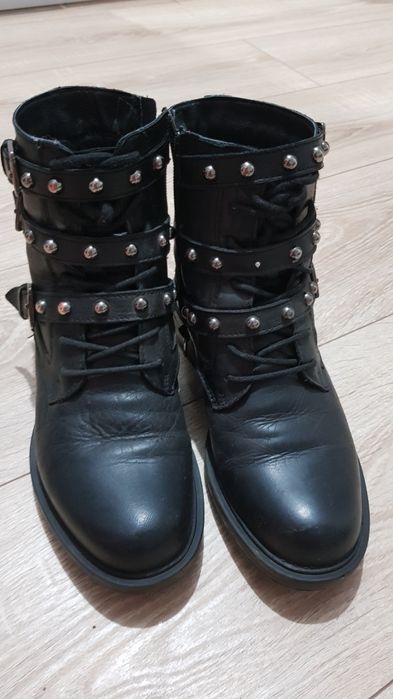 Ghete din piele dama