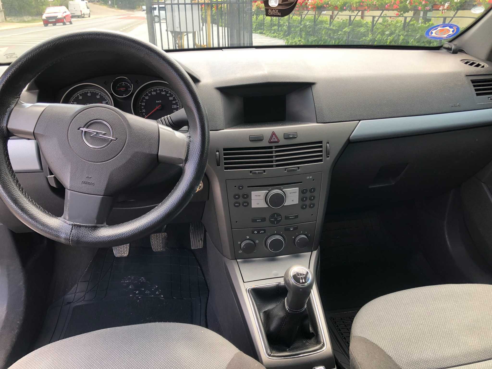 Opel Astra H 1.6 Twinport 160.000km
