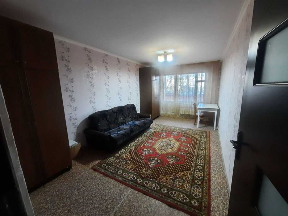 Тристаен имот в Западен парк