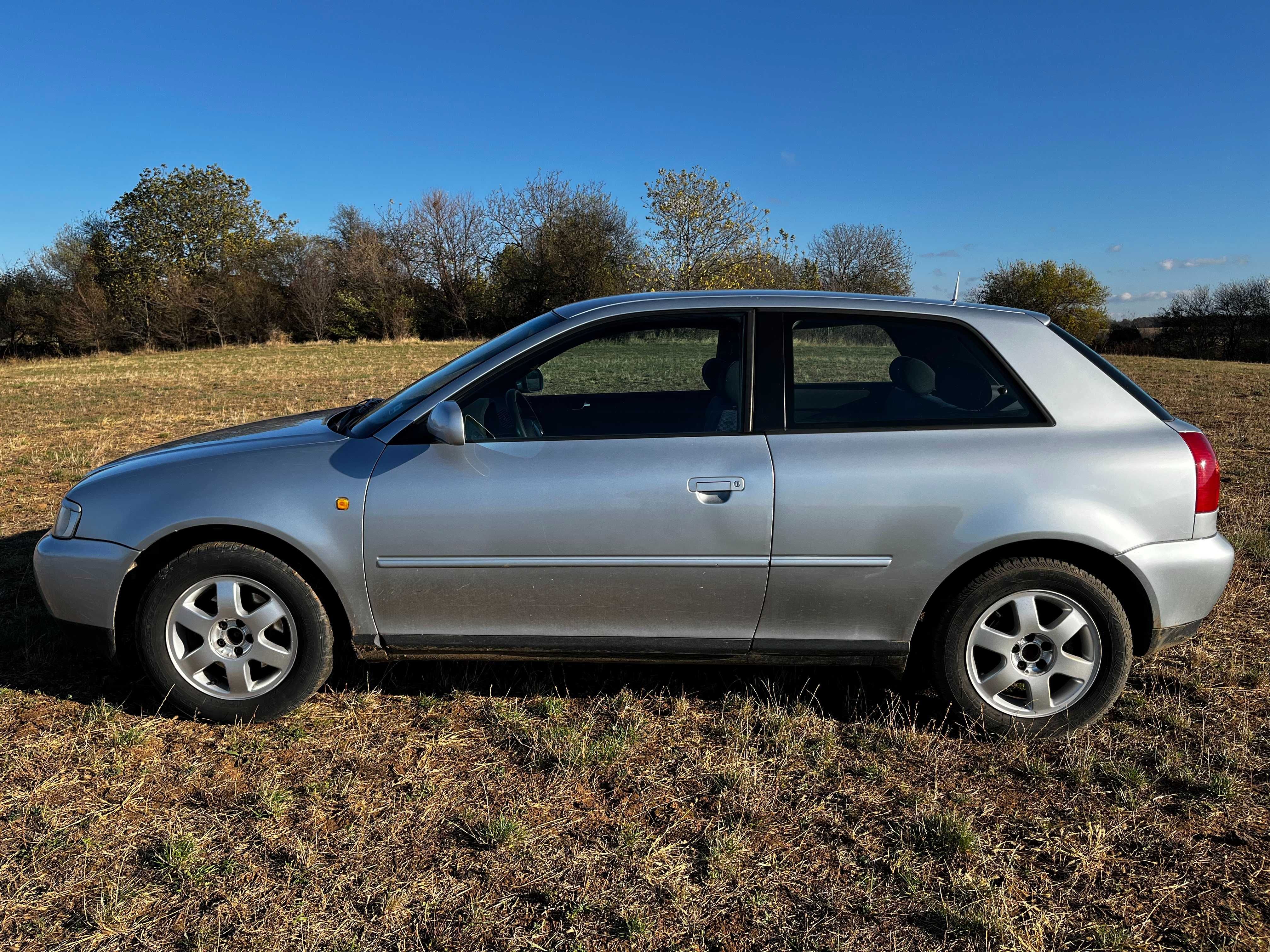 Продава се Audi A3 1.8