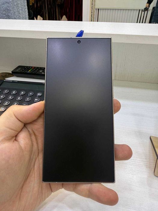 Samsung Galaxy S24 ultra 256 gb