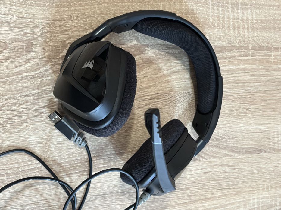 Слушалки Corsair Void Elite