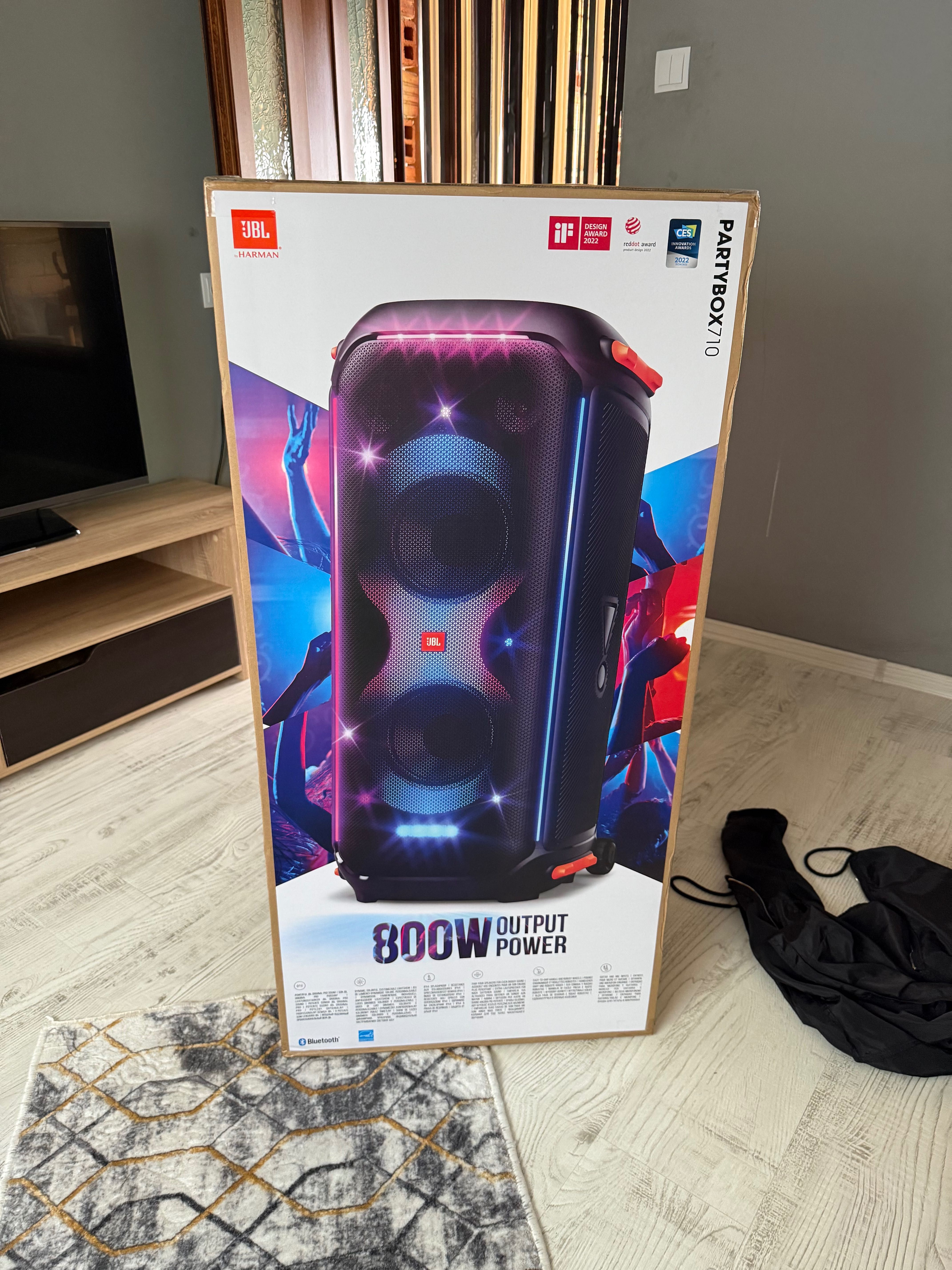JBL PartyBox 710 800W!! 2години гаранция