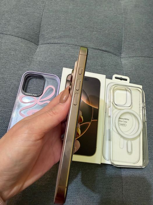 iPhone 16 pro 256 GB Desert Titanium