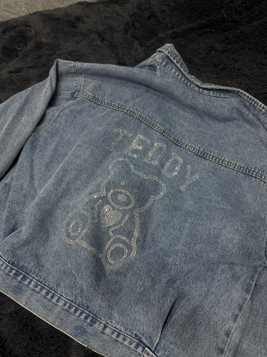 продам джинсовку с блестками