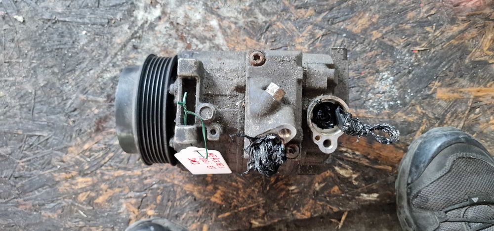 Compresor Clima Mercedes C Class W204 1.8CGI cod A0022304511