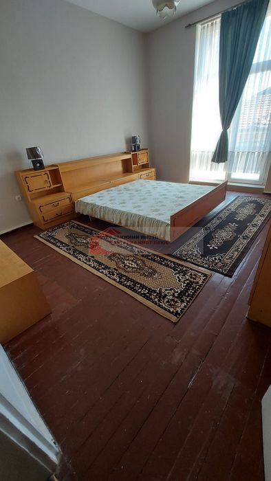 Дава се под наем Тристаен апартамент в София, Център - 110 кв.м за 663 € - Снимка #6