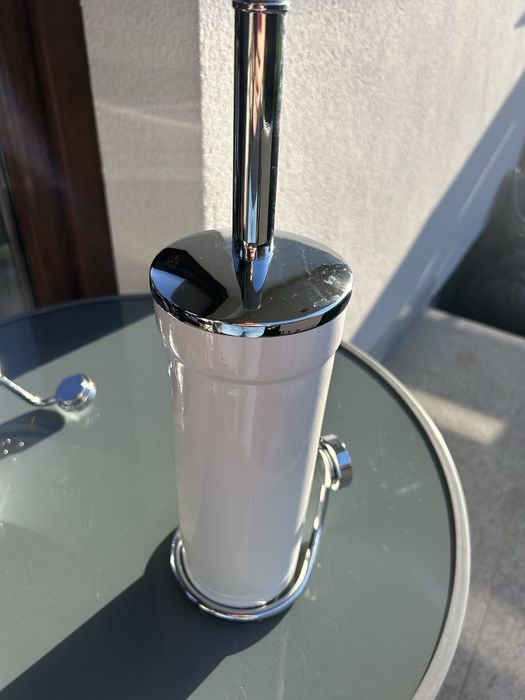 Set accesorii WC, perie si suport hartie igienica