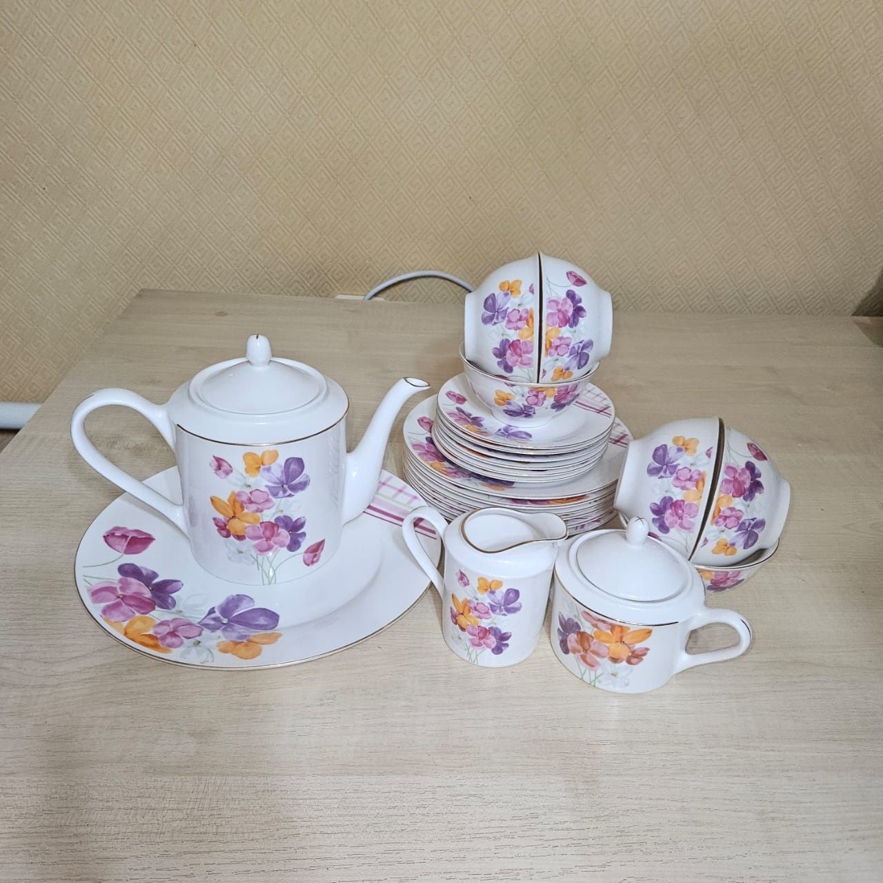 Продам чайный сервиз
